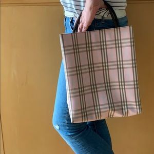 Burberry tote bag!